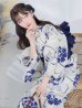 画像10: 【予約商品/4月下旬発送予定】水彩椿の綺麗系浴衣 OBI-siwa-200-kj-12-DKBL / HIMO-900-yn-4-GYxGY / YA-947-kj-BL / HEKO-800-sb-5-W / GETA-02-ok-3-LBL /yo  [YMT]