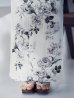 画像18: 【予約 / 5月下旬発送予定】モノトーンフラワー浴衣 OBI-g-500-kj-8-GY / HIMO-900-yn-3-GYxGD / YA-1086-wk-B / GETA-02-ok-4-MOC/ [y/OF01]