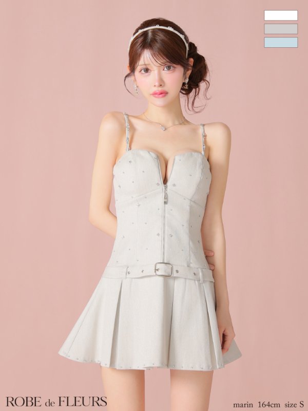 ホワイト モデル：まりん　身長：164cm　着用サイズ：Sサイズ